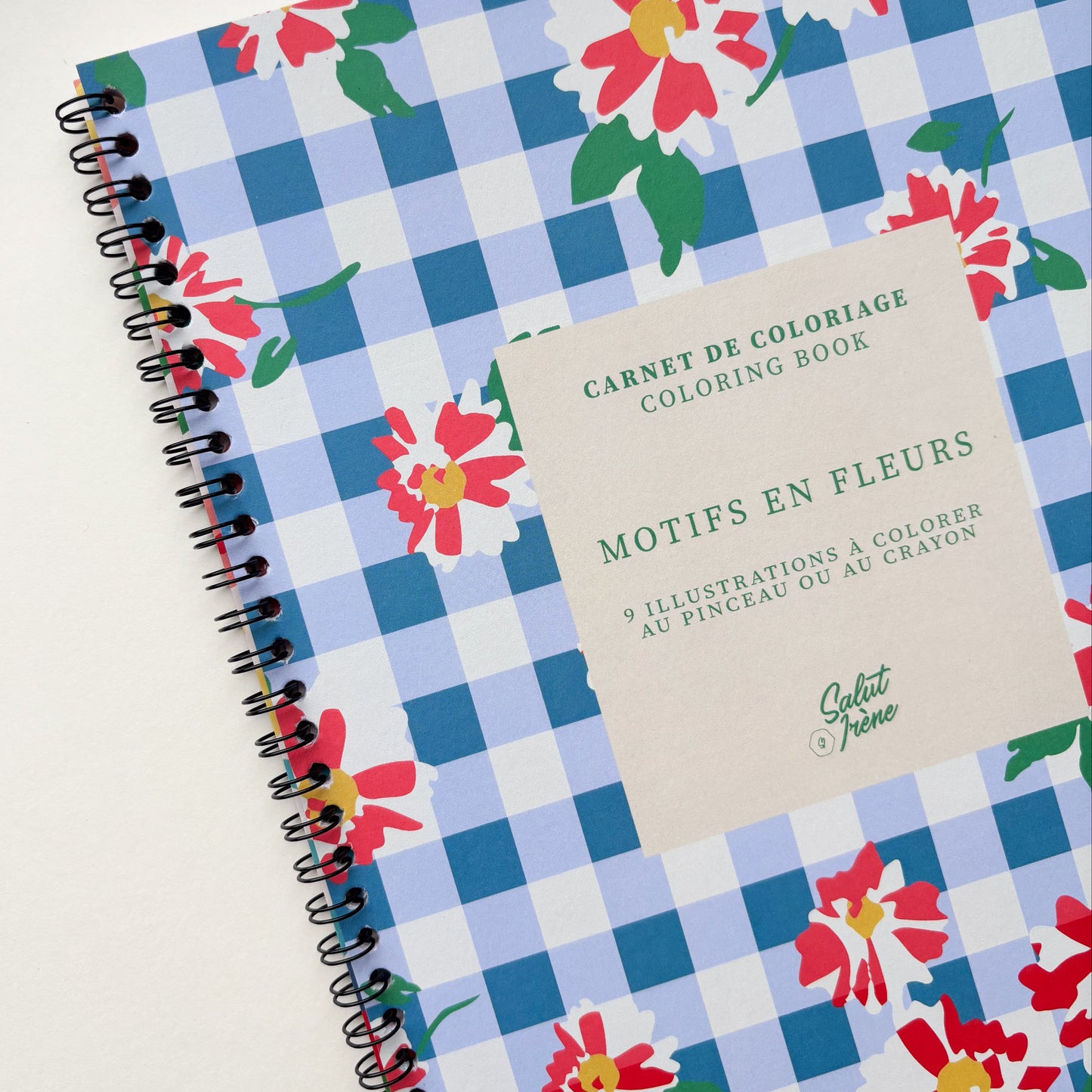 Carnet de coloriage - Motifs en fleurs | A4